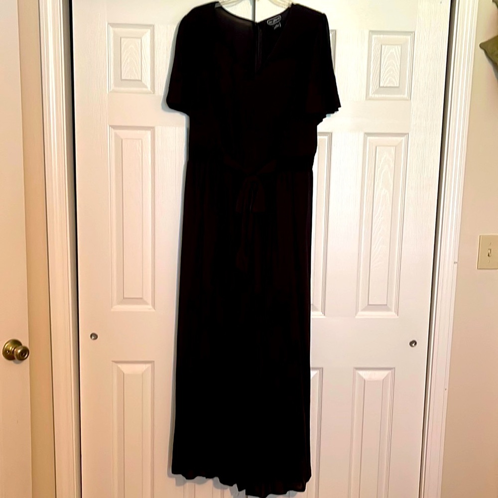 Ivy Street Wide Leg Jumpsuit - Black  - Women’s Size 2X